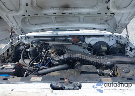 1993 Ford F150 z USA, uszkodzony, nr VIN 1FTEF15N1PLA78018